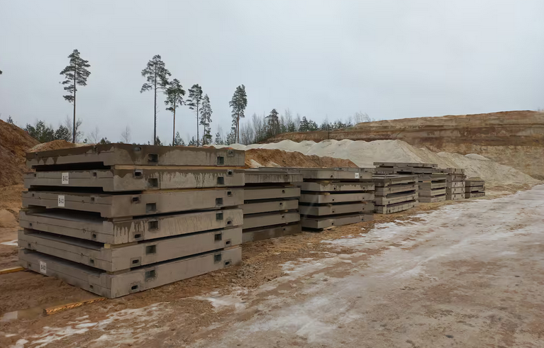 Естонія почала будувати бункери на кордоні з Росією Естонія почала будувати бункери на кордоні з Росією